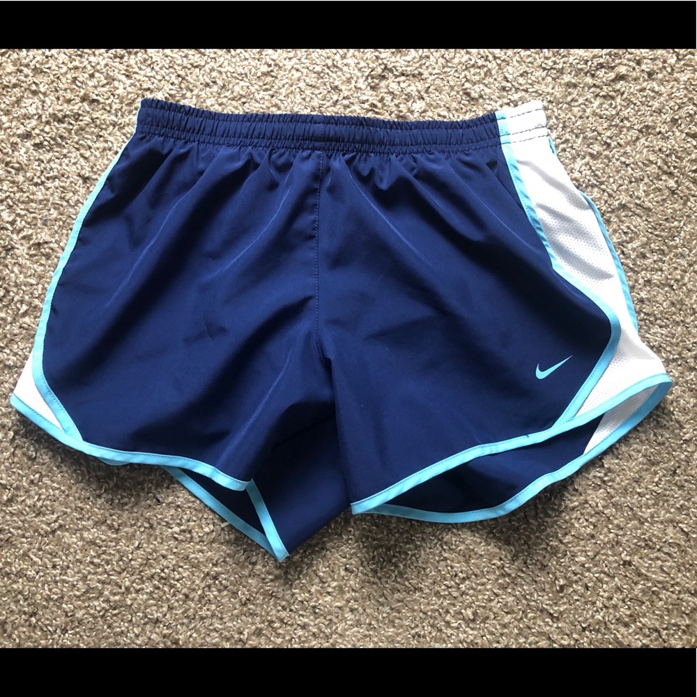 Kid's (Girl's) Nike Shorts. Size Large